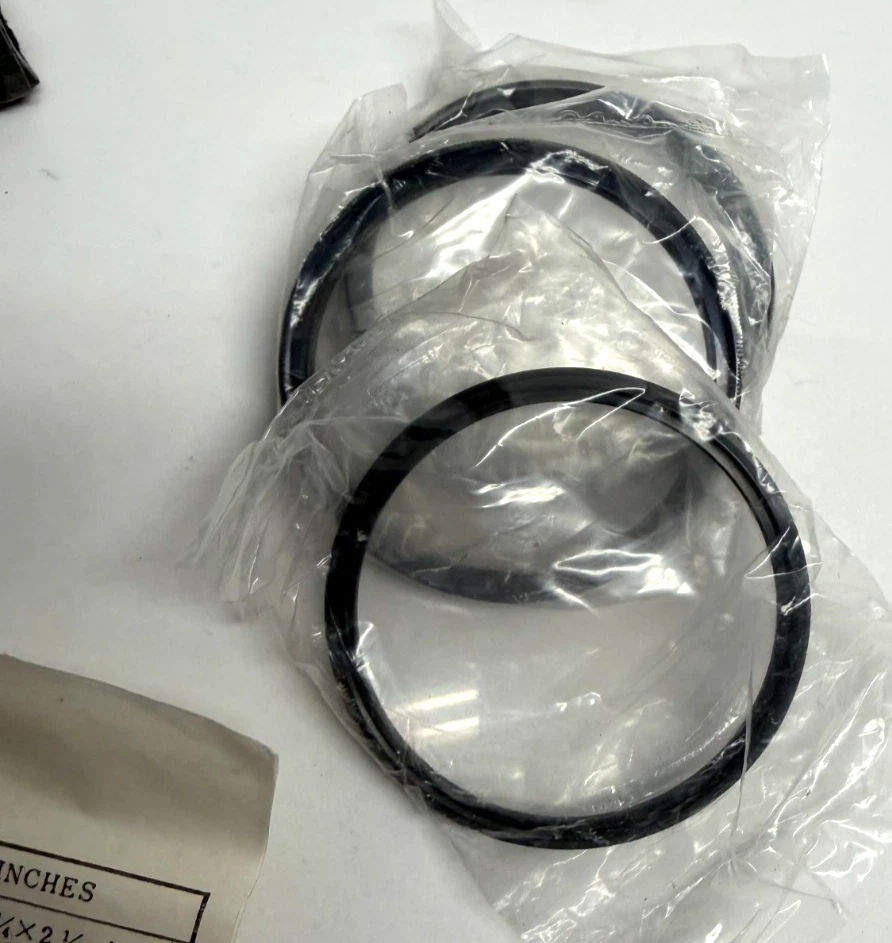 Vintage NOS VIVITAR Coated Close Up Lens Set 49mm No. 1, No. 2 & No. 3 w/ Case - Image 4 of 4