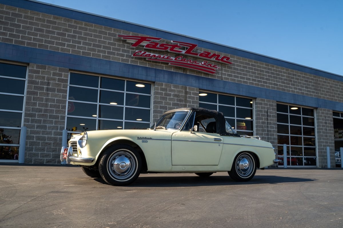 1968 Datsun 1600 for sale in Saint Charles Missouri