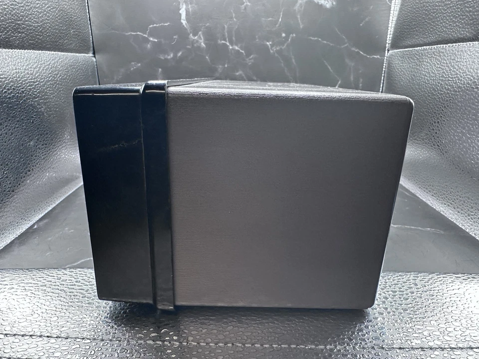 Estuche de almacenamiento de cartuchos con licencia vintage Nintendo NES 10 tapa organizadora negro gris Foto 4 de 4