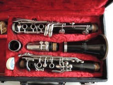 Leblanc Vito Reso-Tone Clarinet Ser. 4273E Large V Nice Vintage Condition
