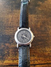 1992 Vintage Guess Watch. Good Condition Very Small Scratching.