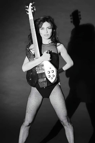 Sexy Singer Susanna Hoffs Hot Legs 4x6 photograph #1 The Bangles