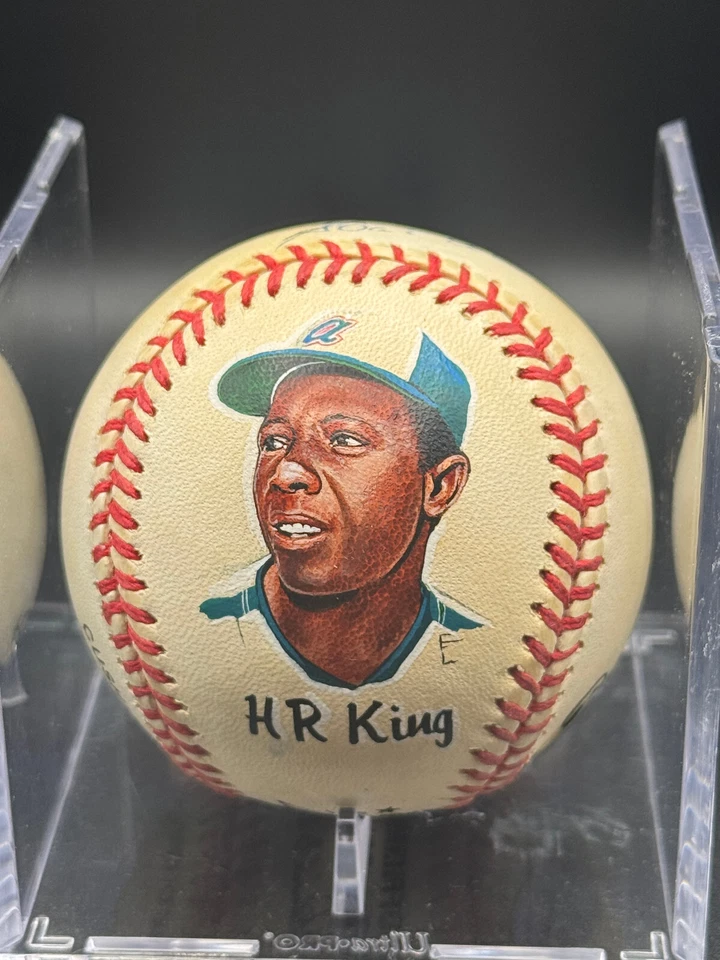 Vintage Hank Aaron Signed National League White Portrait Baseball 🔥 Beckett COA - Image 2 of 4