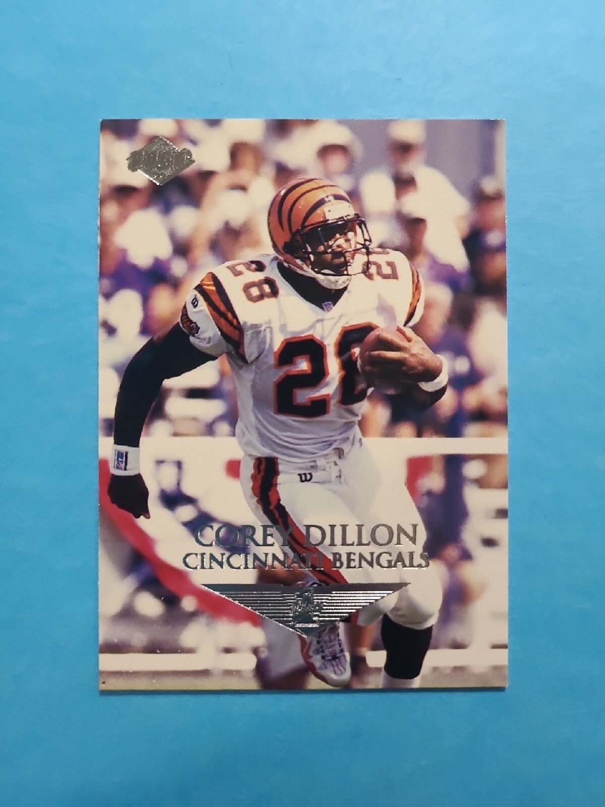 COREY DILLON 1999 COLLECTOR'S EDGE 1ST PLACE FOOTBALL CARD # 32 G5651