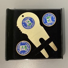 Old Course St Andrew’s Scotland Golf Divot Tool & 2 Ball Markers