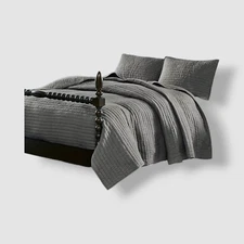 Madison Park Gray Signature Serene Hand Quilted 3-Pc. Coverlet Set Size King