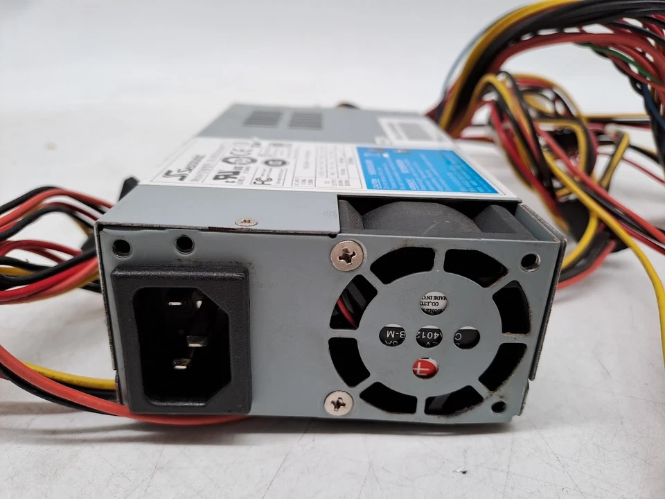 Seasonic SS-200SU Active PFC F0 80Plus Power Supply - Image 3 of 4