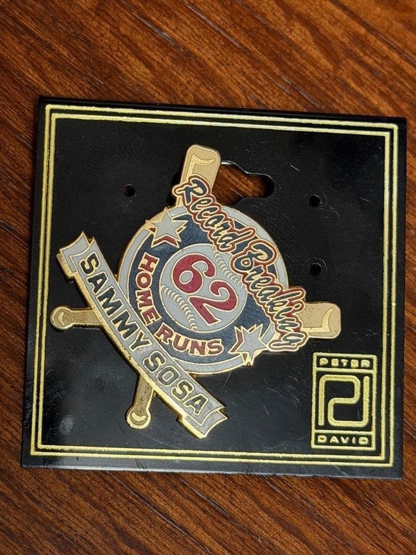 Vintage  Record Breaking 62 Home Runs Sammy Sosa pin by Peter David Chicago Cubs