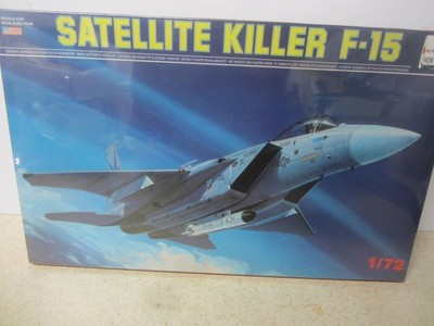 NEW SEALED ESCI ERTL Satellite Killer F-15 1:72 Scale  Model Kit 9050