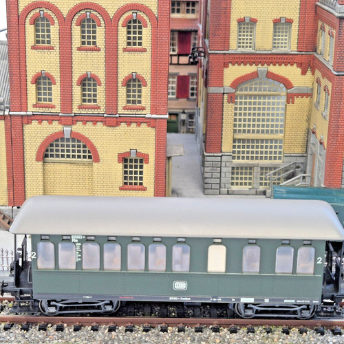 Liliput H0 L381591 Personwagen "Langenschwalbacher" DB 2Kl. 035923 ohne OVP/2517 | Zustand: Gebraucht
