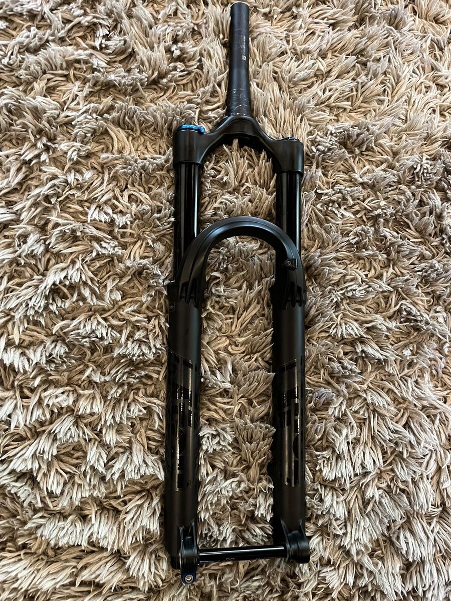 2023 FOX 36 FLOAT 29 150mm Grip 44mm Offset Performance 2023 FOX 36 FLOAT 29 150mm Grip 44mm Offset Performance