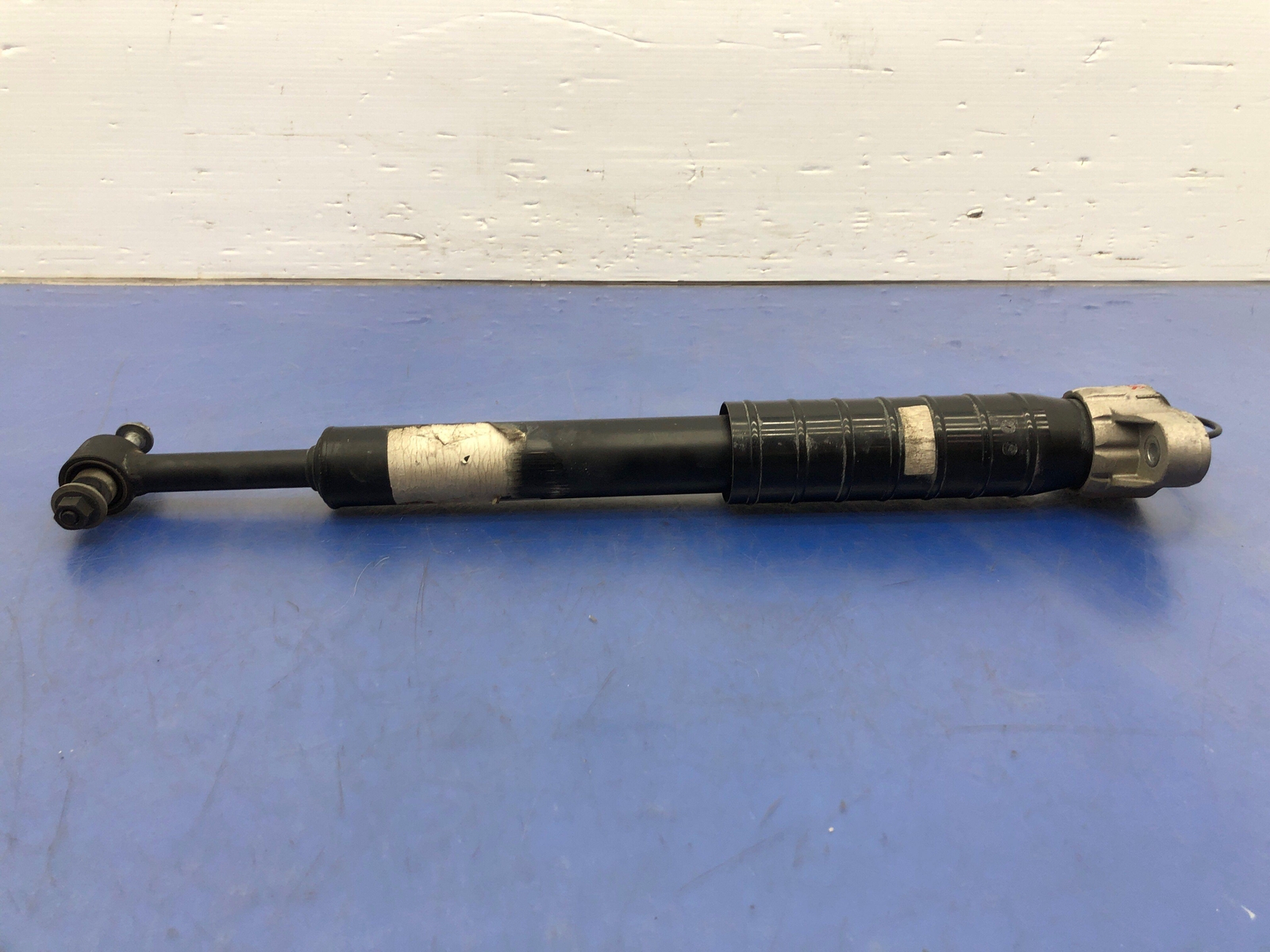 2017-2020 MASERATI LEVANTE M161 3.0L REAR RIGHT SHOCK ABSORBER 60K 462400011553
