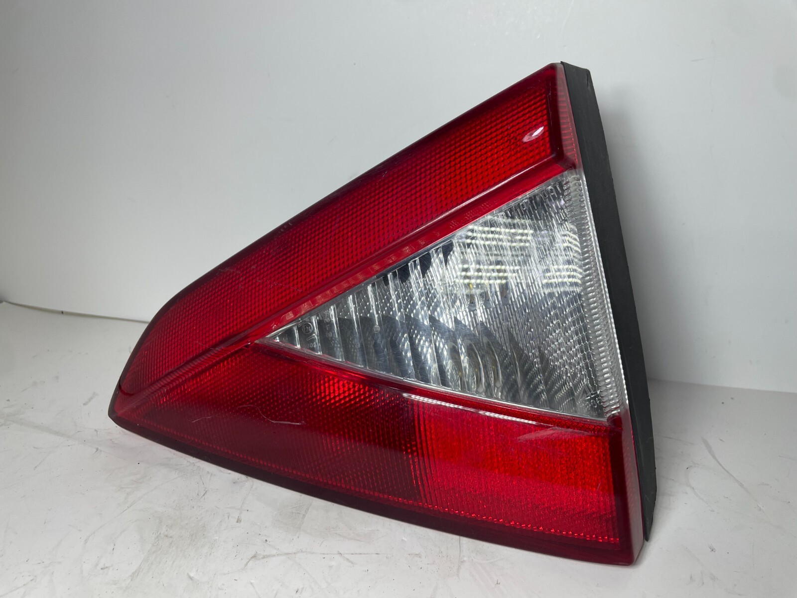 2008-2012 MASERATI GRANTURISMO M145 REAR RIGHT TAIL LIGHT BRAKE LAMP 231568 OEM