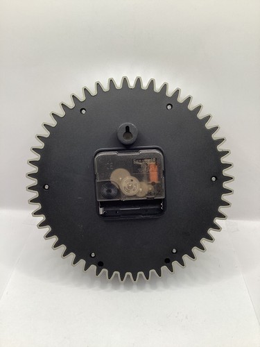 Gear Garage Wall Clock W/Moving Tool Hands - Picture 12 of 13