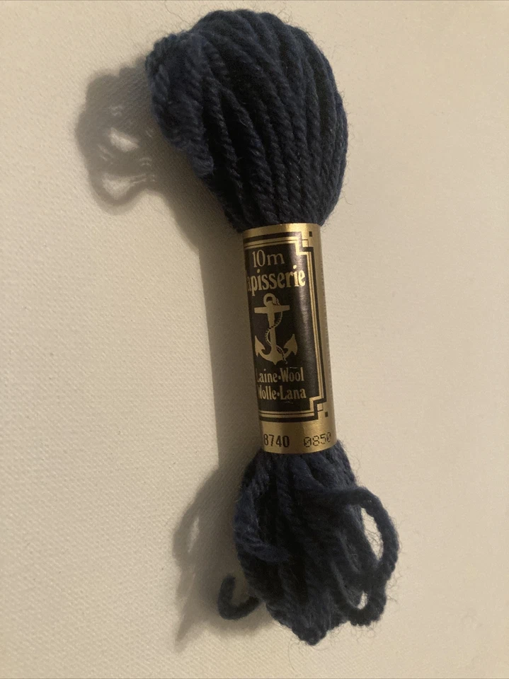 Anchor Tapestry Wool (Tapisserie) - 10m Skein - Shade No. 8740 V Dark Air Force - Image 3 of 4