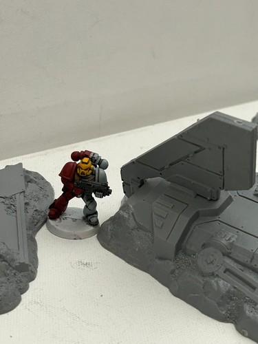 Warhammer 40K Classic Citadel Crashed Aquila Lander Terrain Set bare plastic - Picture 9 of 10