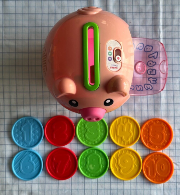 Fisher-Price Laugh & Learn Count & Rumble Piggy Bank w/Colored Coins 6-36M