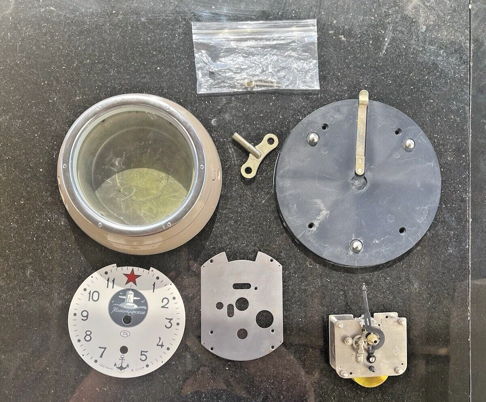 Reloj de pared vintage ruso soviético mecánico cuerda submarino náutico ojo de buey Foto 3 de 4