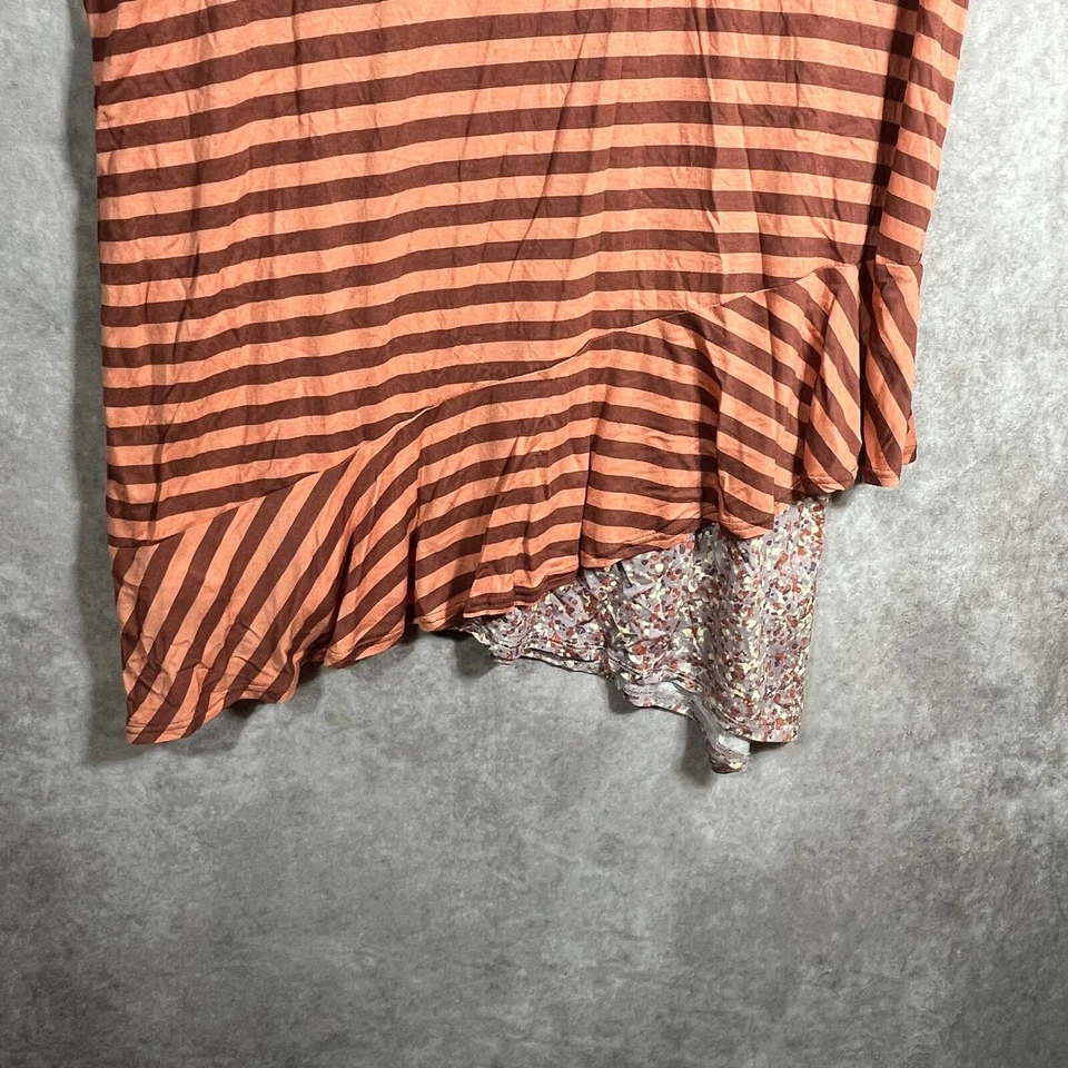 Conjunto de camiseta y camiseta sin mangas a rayas con costura asimétrica LOGO de Lori Goldstein grande para mujer Foto 3 de 4