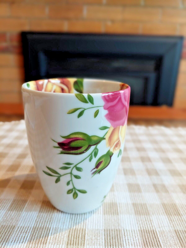 ROYAL ALBERT ENGLAND COUNTRY ROSE WHITE WITH PINK & YELLOW ROSES COFFEE /TEA MUG - Picture 2 of 12