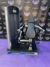 Life Fitness Signature Series Platinum Bilateral Bicep Curl