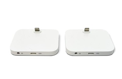 Lot of 2 Genuine Original Apple iPhone Lightning Dock - White A1605