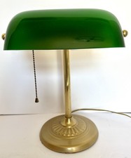 VTG Bankers Desk Lamp   Brass-Colored Base  Green Glass Shade   Pull Switch 14  