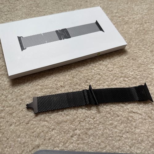 Apple Watch Band Ultra - Titanium Milanese Loop (49mm) - Small - Black Titanium