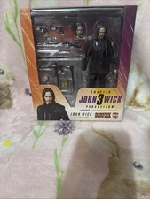 Medicom Toy MAFEX No.233 MAFEX JOHN WICK CHAPTER 3 Black Keanu Reeves PARABELLUM