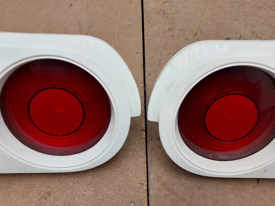 JDM Nissan Skyline R32 GTS GTR BNR32 HCR32 HNR32 Coupe 2 Door Taillights Tail... - Image 4 of 4