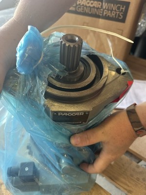 Rexroth 2 speed Hydraulic Motor Braden winch hyd motor 108304 CH210A, PD15B