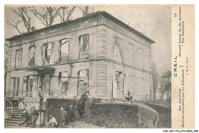 CAR-ADTP16-0828-60 - CREIL - Rue gambetta - Houses burned by the Allema
