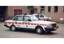 Miniature Car 1/18 Volvo 240 GL 1986 Netherlands Police Patrol Car Diecast