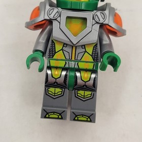 LEGO Nexo Aaron Fox green Knight minifigure from set  70325
