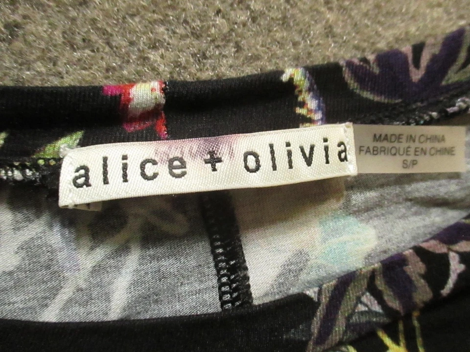 Alice + Olivia Shirt Womens Small Black Floral Crane Print Long Sleeve Cropped - Image 4 of 4