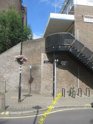 Foto 6x4 Aufstieg zu den Geschäften Basingstoke Stadtplanung ohne Gedanken c2015