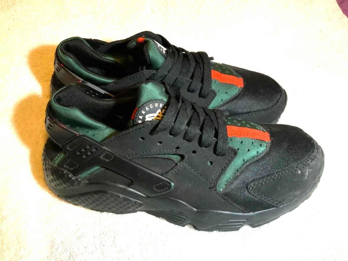 Brillante Gestionar Directamente Nike Air Huarache Casual Running Shoes Black w/ Green &amp; Red Size 6.5 |  eBay