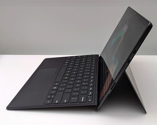 MICROSOFT SURFACE PRO 8 Black 13" 11th GEN i7-1185G7/16GB RAM/512GB/Wty - Picture 3 of 5
