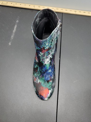 Zigi Soho Nydia Ankle Booties Boots Womens Size 9 Black Multi Floral Side Zipper - Picture 12 of 14