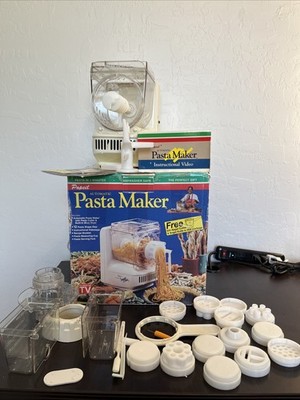 Popeil's RONCO Automatic Pasta Maker Machine Model P400 w/ 24 Dies + Accessories