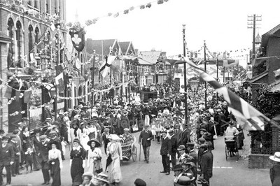 bcg-93 Animated Celebrations, Burnham-On-Crouch, Essex. Foto