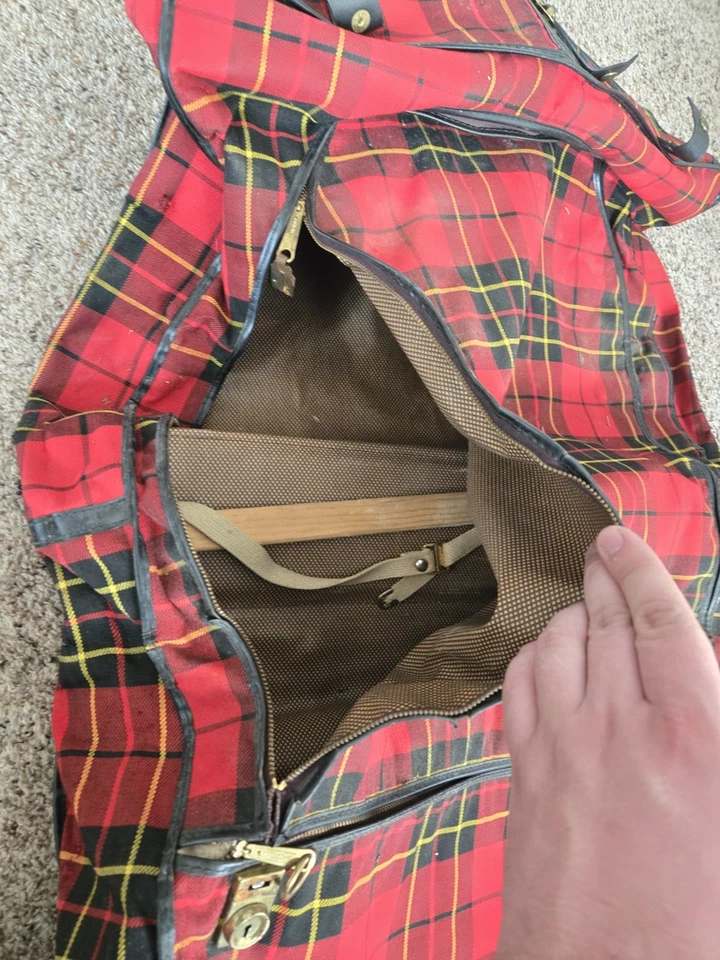 Red CarSac Plaid Hanging Garment Bag Storage Vintage Travel Retro Suitcase  - Изображение 4 из 4