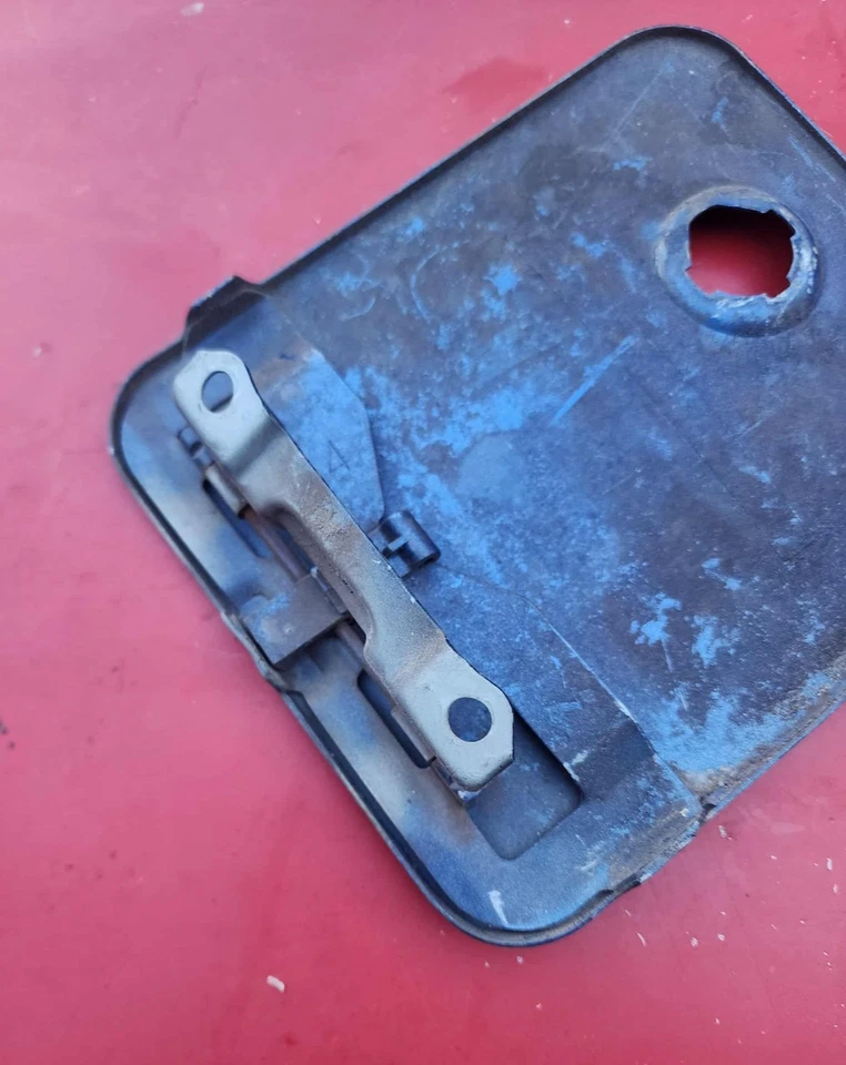 1989 - 1995 年丰田 2/4WD 皮卡车原始设备制造商燃气燃料门盖深蓝色 — 第 3/3 张图片