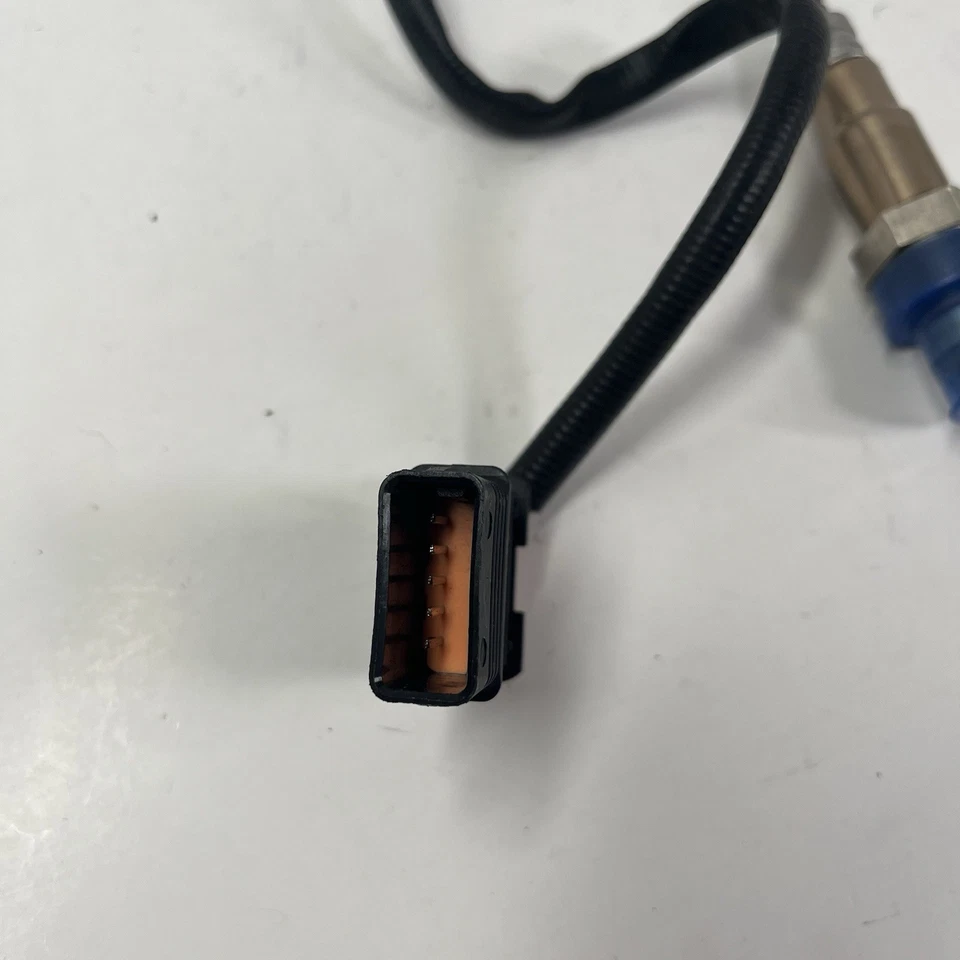 НОВЫЙ ШИРОКОПОЛОСНЫЙ ДАТЧИК КИСЛОРОДА A/F ДЛЯ 2016–2018 BMW X3 X4 320i 17272 BOSCH - Изображение 4 из 4