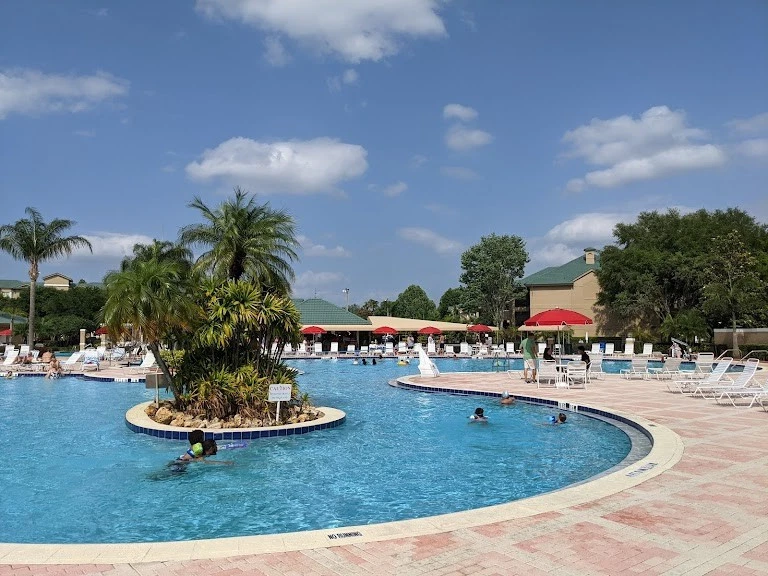 Orlando, Florida - 5 days/4 nights Silver Lake Resort - 2 Bedroom Villa 6 Guests - Image 2 of 4