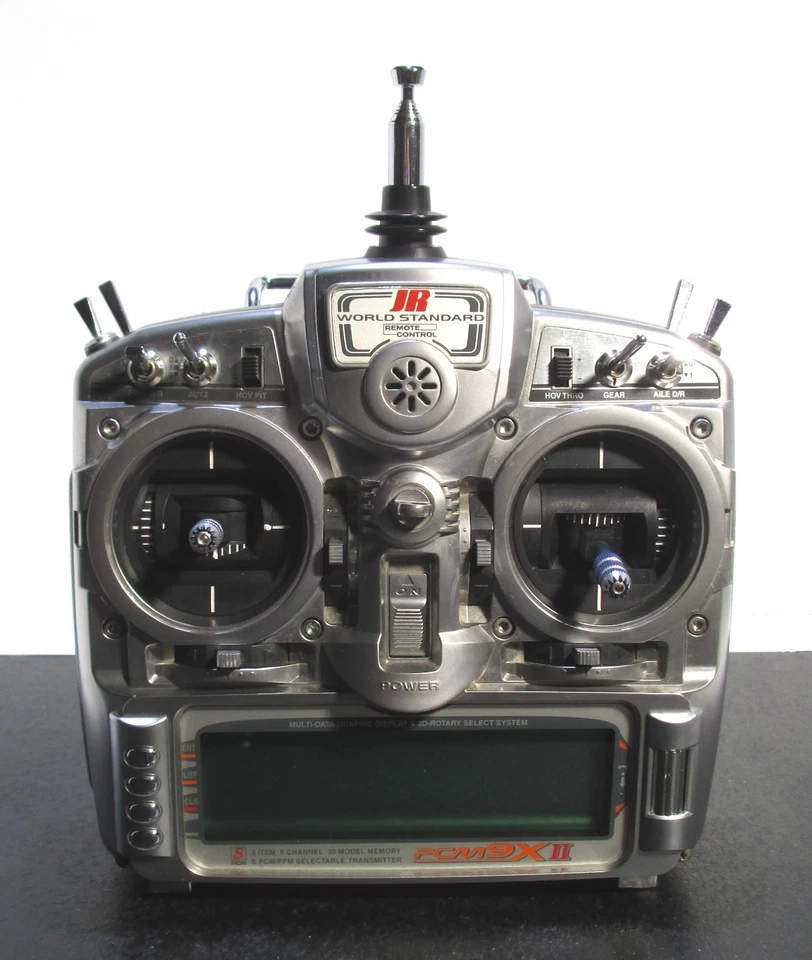 JR PCM9XII 9-channel 72MHz Transmitter, Receiver, Synthesizer Module Set Used - Image 3 of 4