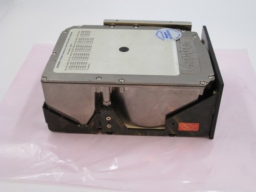 Vintage 1985 Maxtor XT-1085 85MB MFM 5.25" Hard Drive - UNTESTED - Picture 2 of 6