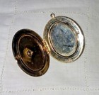 Vintage Filigree Oval LOCKET Necklace Pendant Fancy Scroll Design Gold Tone — photo 2