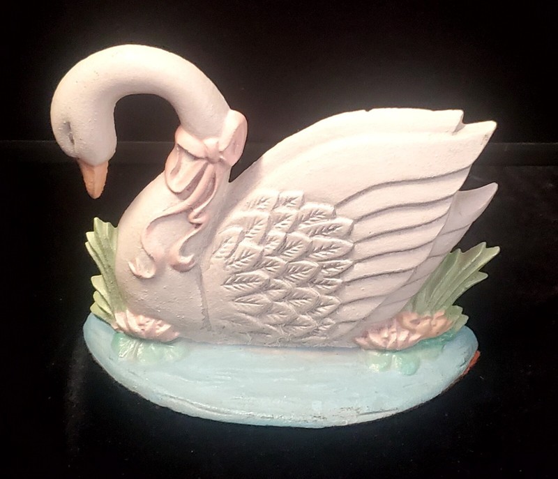 Vintage Midwest Imports Of Cannon Falls Cast Iron Door Stop Swan 6"x7" 2.5 lbs