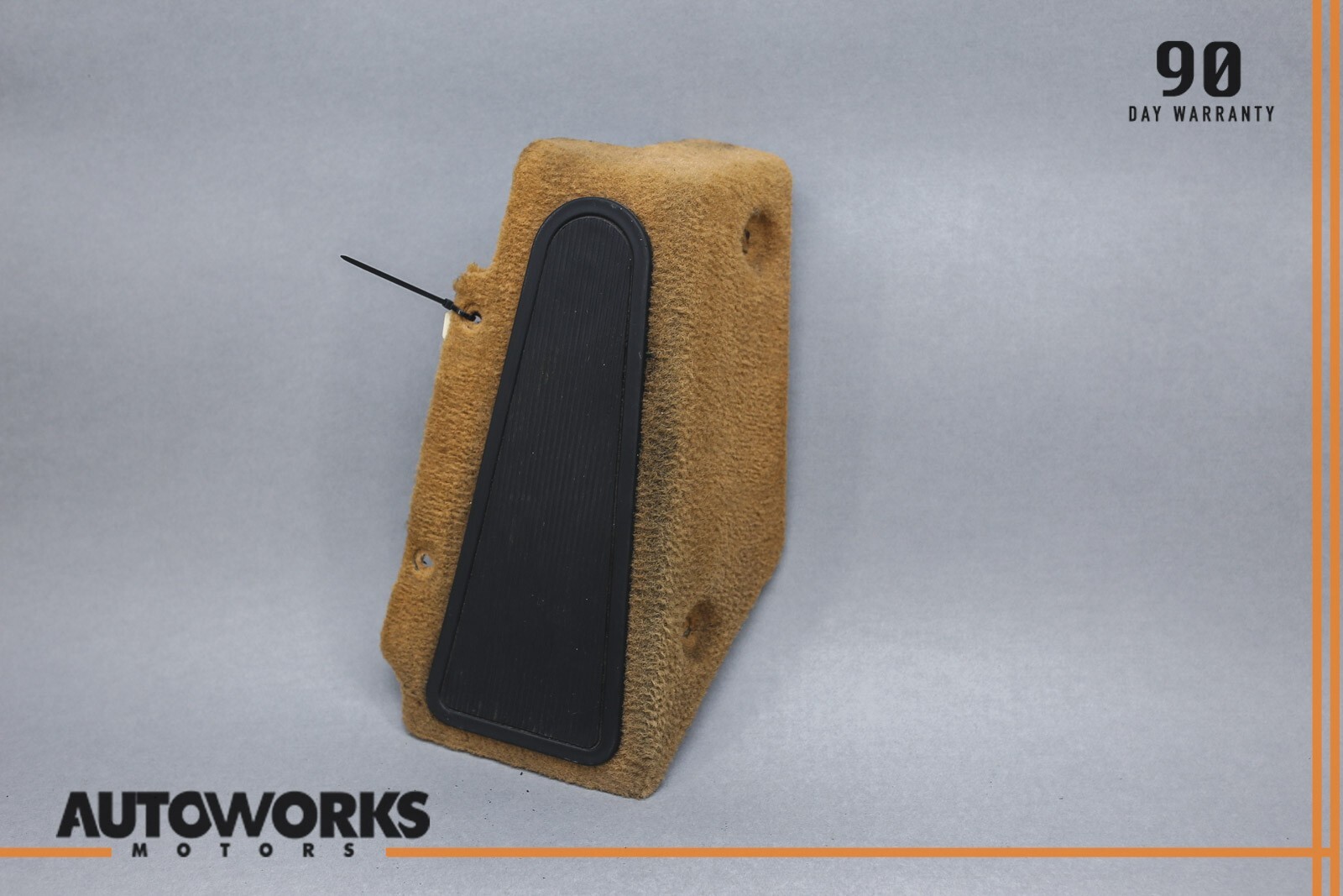 03-13 Maserati Quattroporte M139 Front Left Foot Rest Cover 67644900 OEM